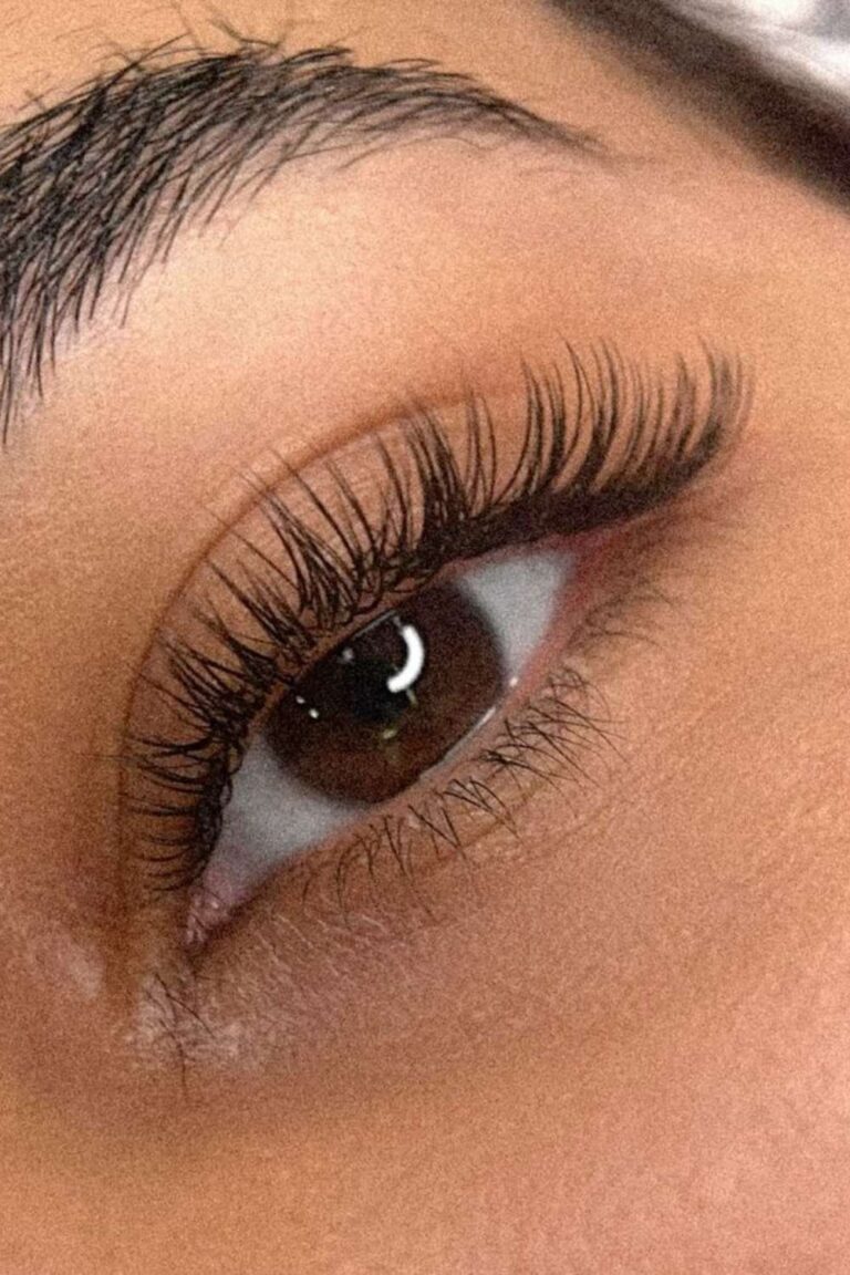 Classic Lash Extensions for Beginners Everything You Need to Know