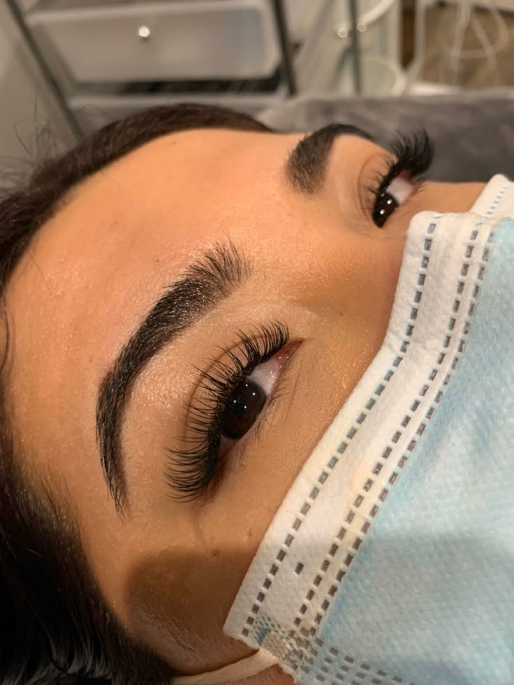 Hybrid Lash Extensions