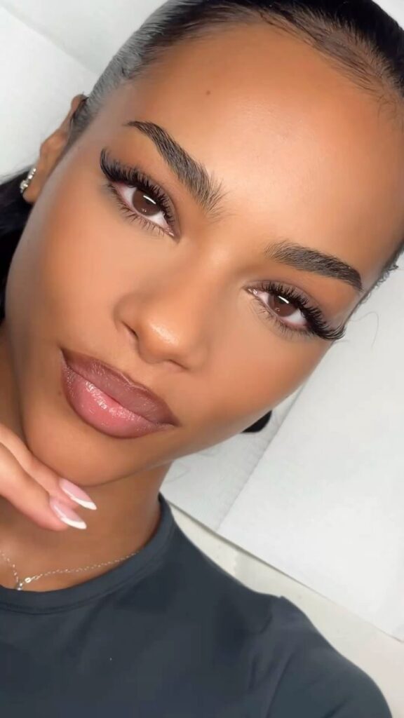 Hybrid Lash Extensions