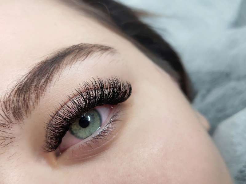 Hybrid Lashes