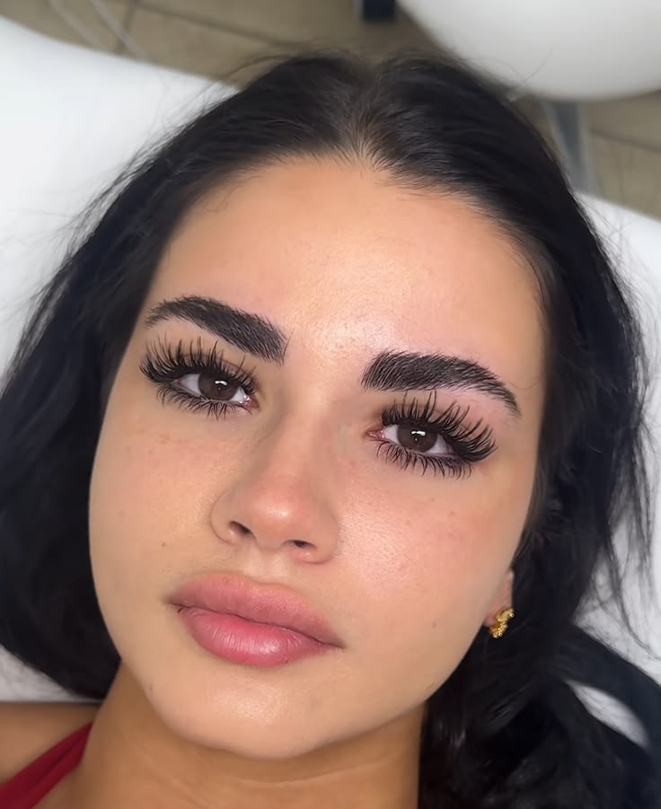 Kim K-Inspired Wispy Lashes