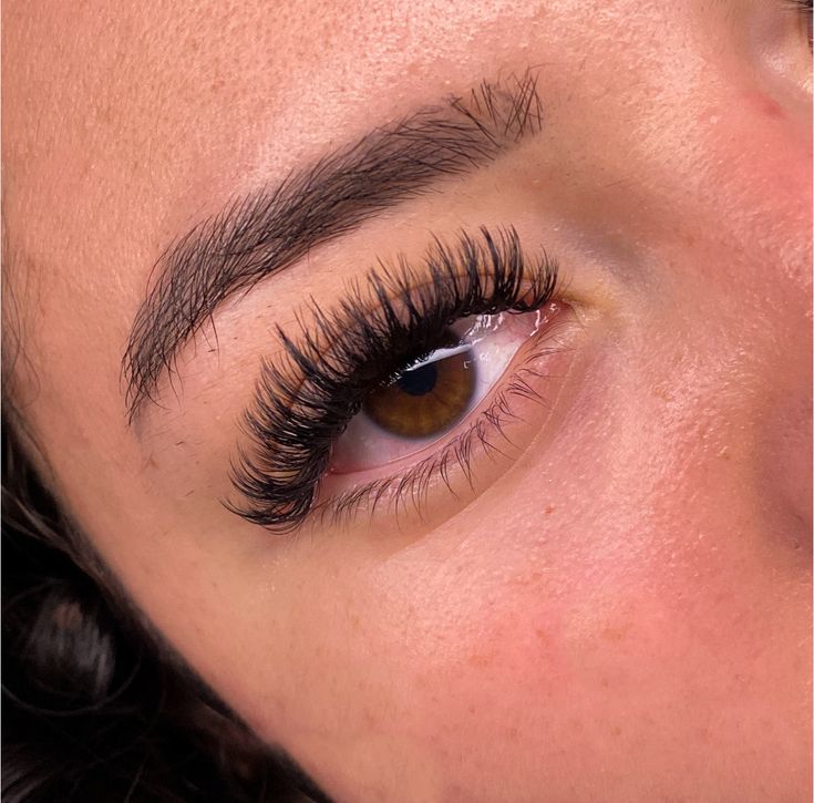 Open Eye Volume Lashes