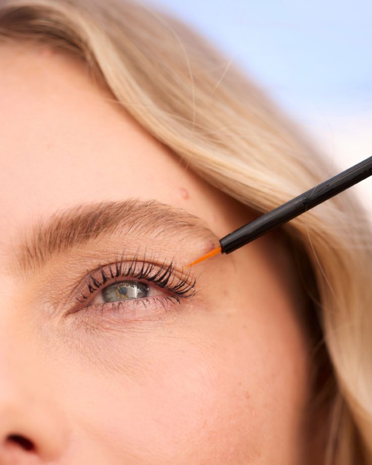  Brush Your Lashes Once or Twice a Day