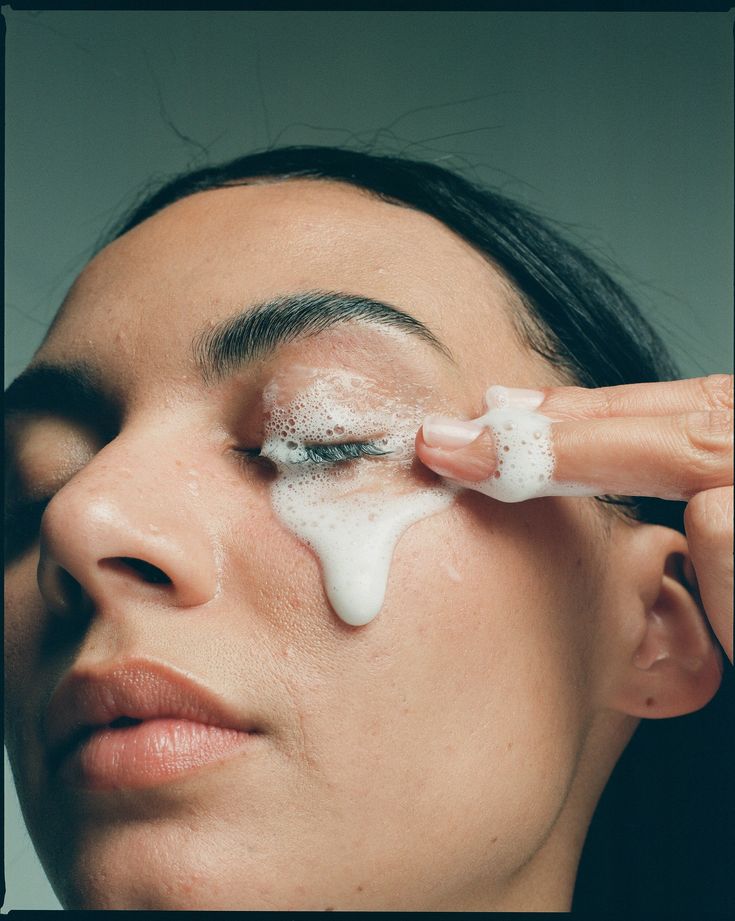 Cleanse Gently Without Rubbing Your Eyes