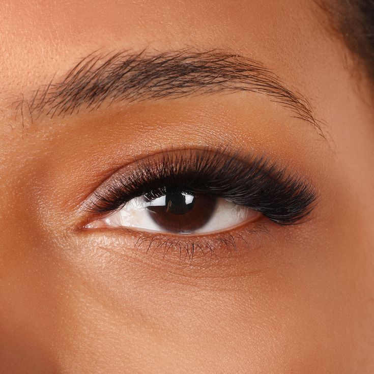 Lightweight Volume Strip Lashes