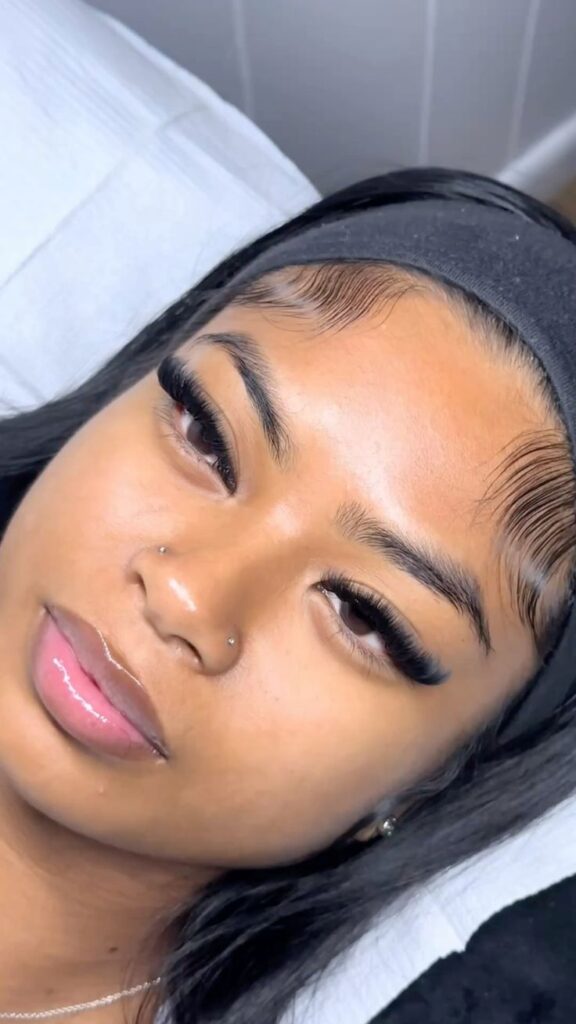 Luxury Cat-Eye Lashes