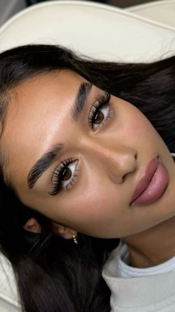 Textured Wispy Lash Map