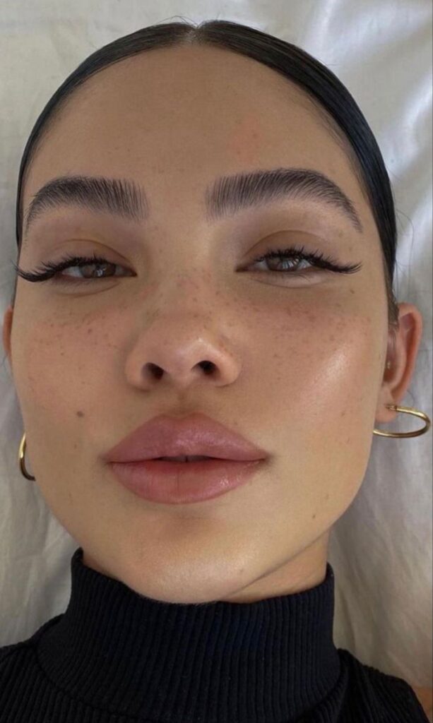 Give Your Lashes Makeup-Free Days