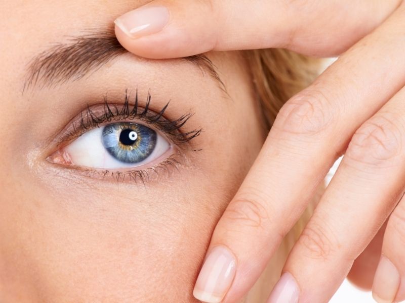 Keep Your Lash Line Clean